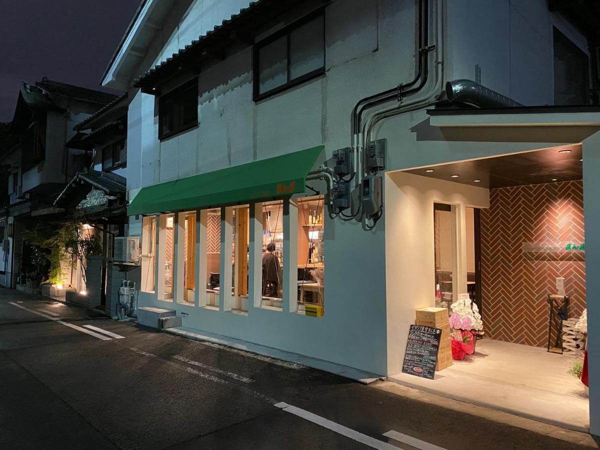 Hotel Jungle Fun Fun Osaka Exterior photo