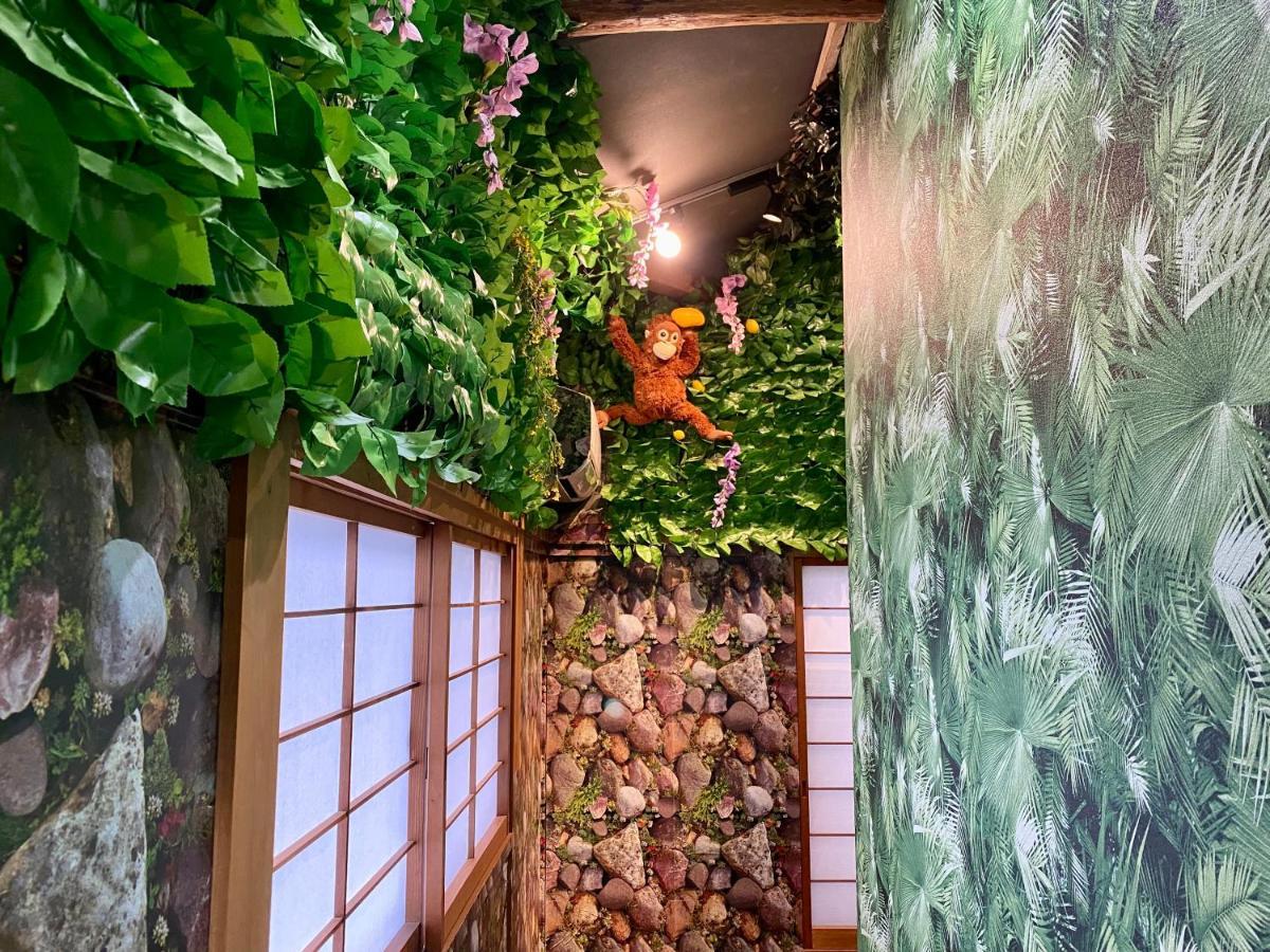 Hotel Jungle Fun Fun Osaka Exterior photo